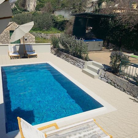 Holiday Home Aria Подгора Екстериор снимка