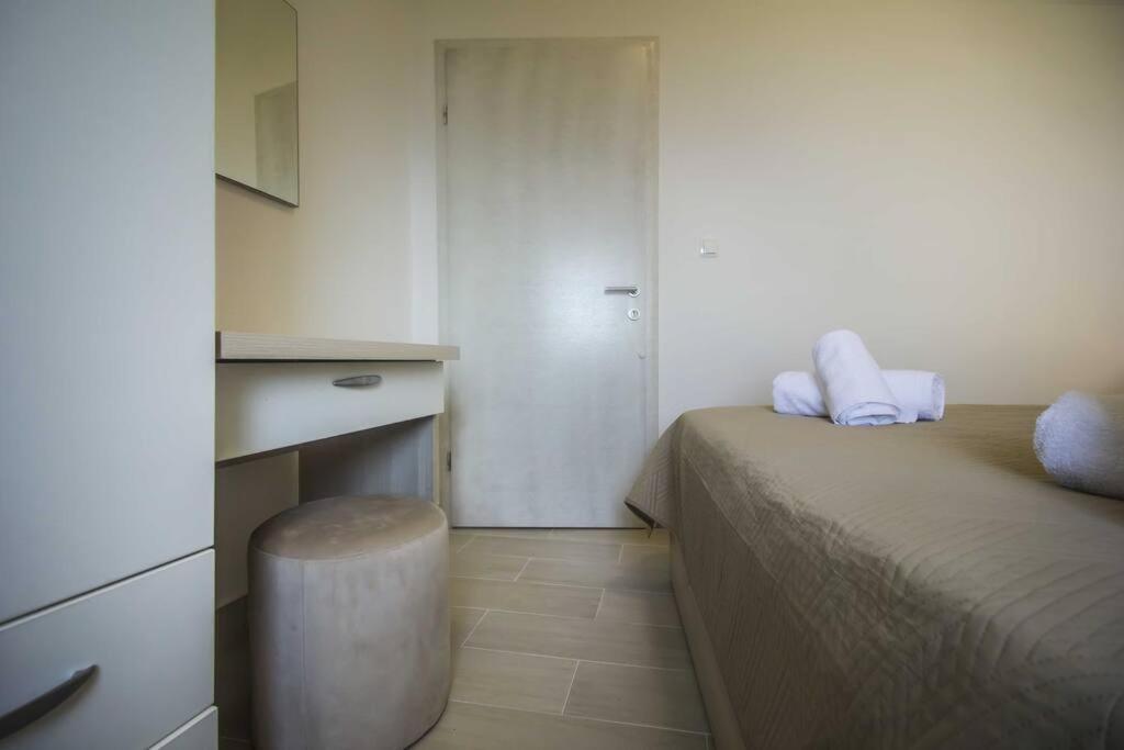 Holiday Home Aria Подгора Екстериор снимка