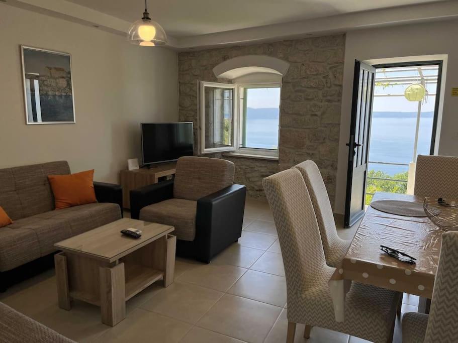 Holiday Home Aria Подгора Екстериор снимка